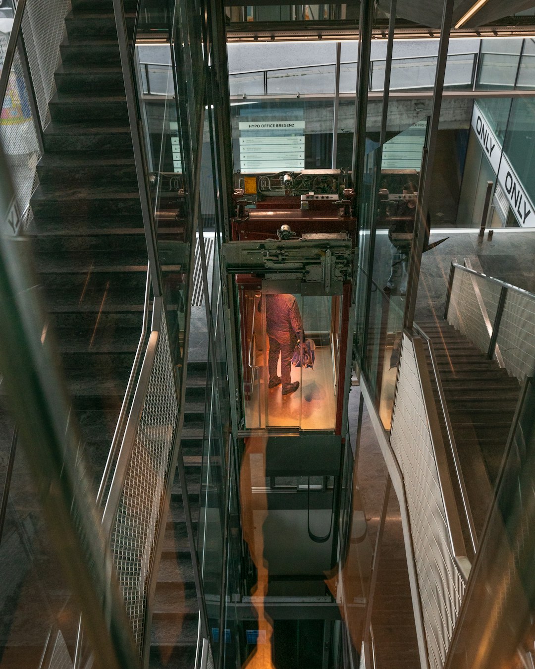 Üsküdar'da Asansörlü Nakliyat Hizmeti Ne Kadar?